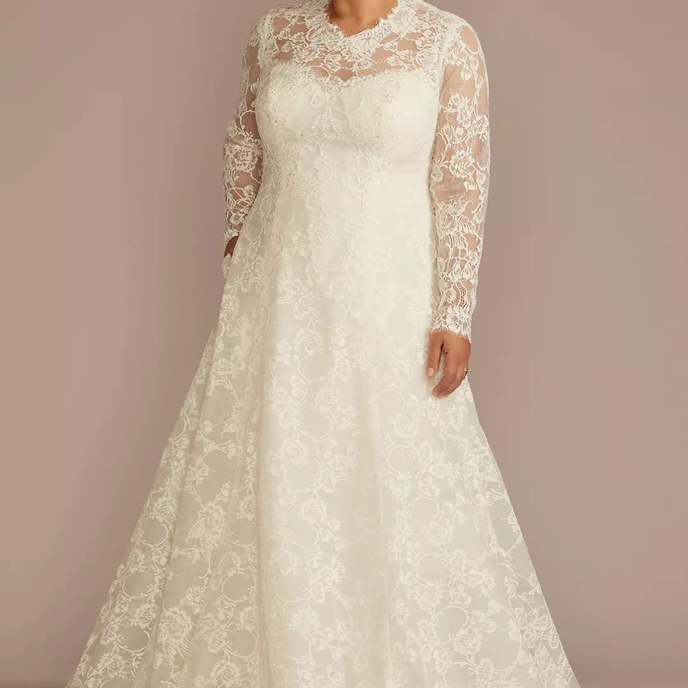 Oleg Cassini Ivory Lace Bridal Gown